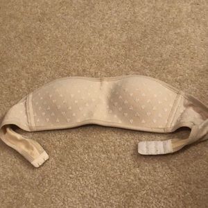 A Cup Strapless Bra with Lace Hearts